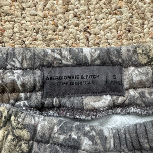 Camo sweatpants - Picture 2 of 3